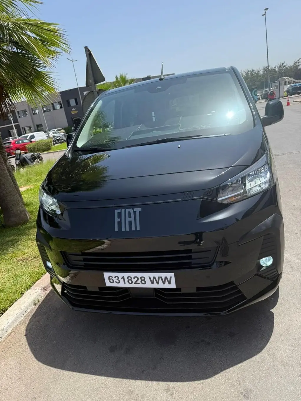 Fiat Scudo noir de la flotte OZ Private Transport